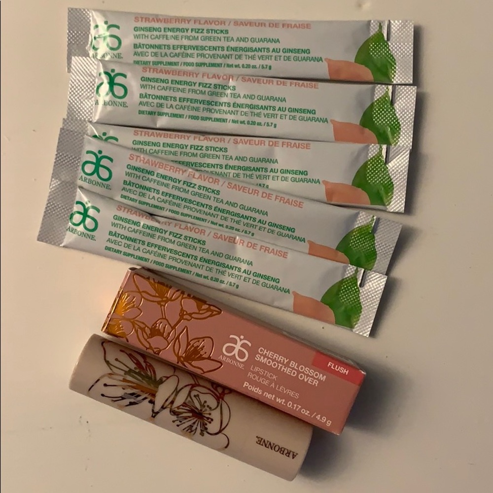 Arbonne Cherry 🍒 Blossom Lip & Fizz Set NIB